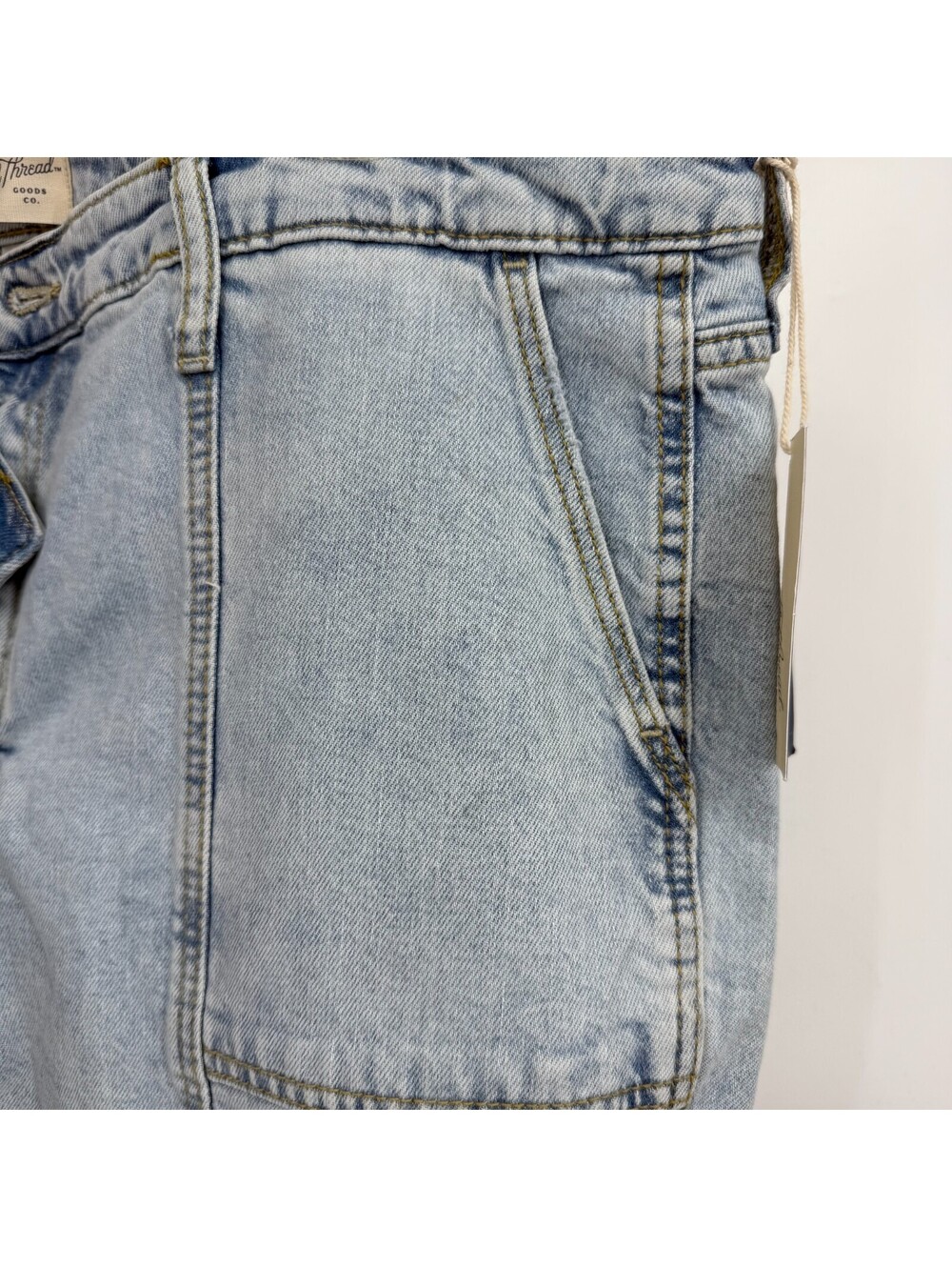 Universal Thread Women's High-Rise Straight Jeans Size 18 Regular Light Blue NWT - Picture 6 of 7